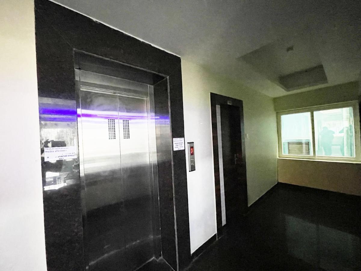 Shree Ganesh Hotel Puri Exterior photo