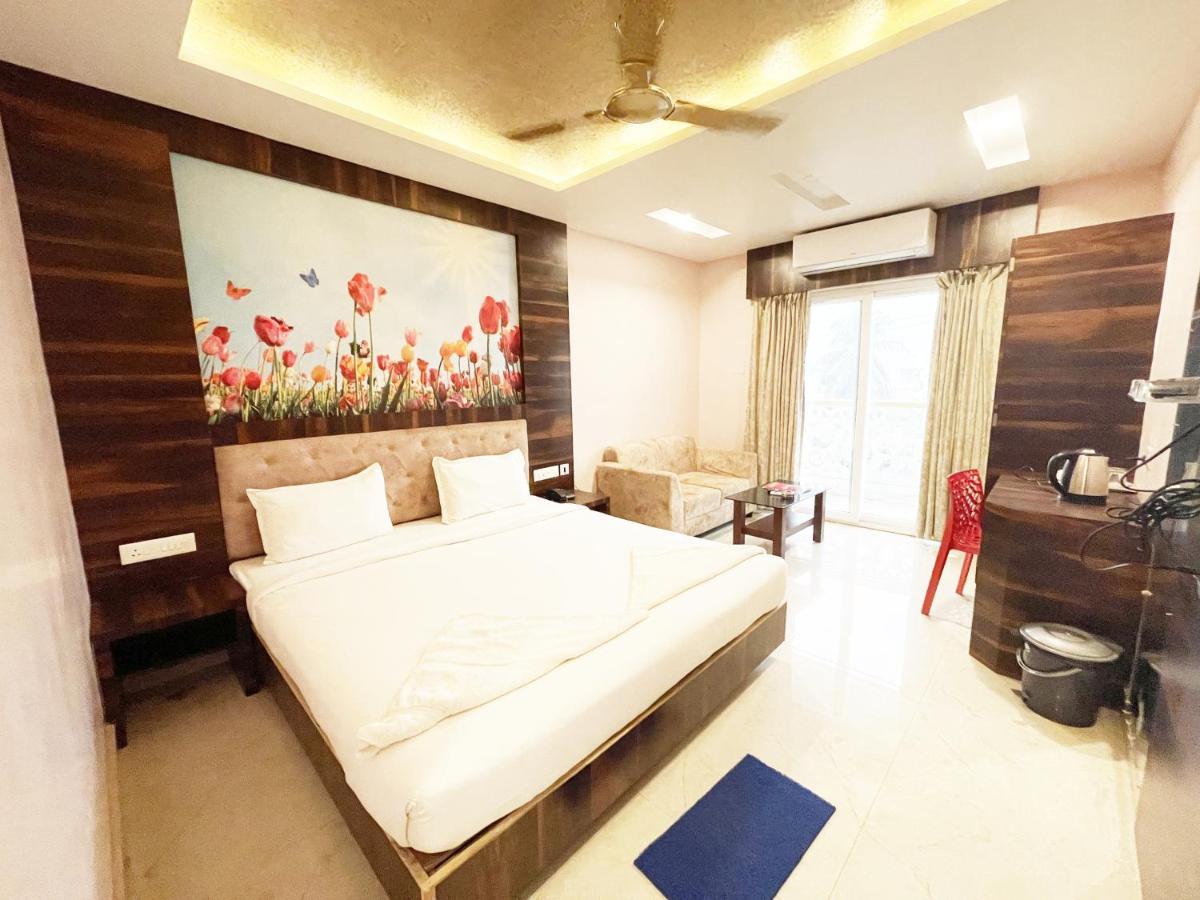 Shree Ganesh Hotel Puri Exterior photo